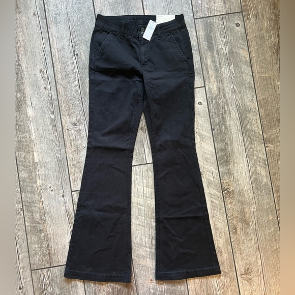 American Eagle Outfitters Black Trousers NWT - 6 Long - Picture 1 of 2